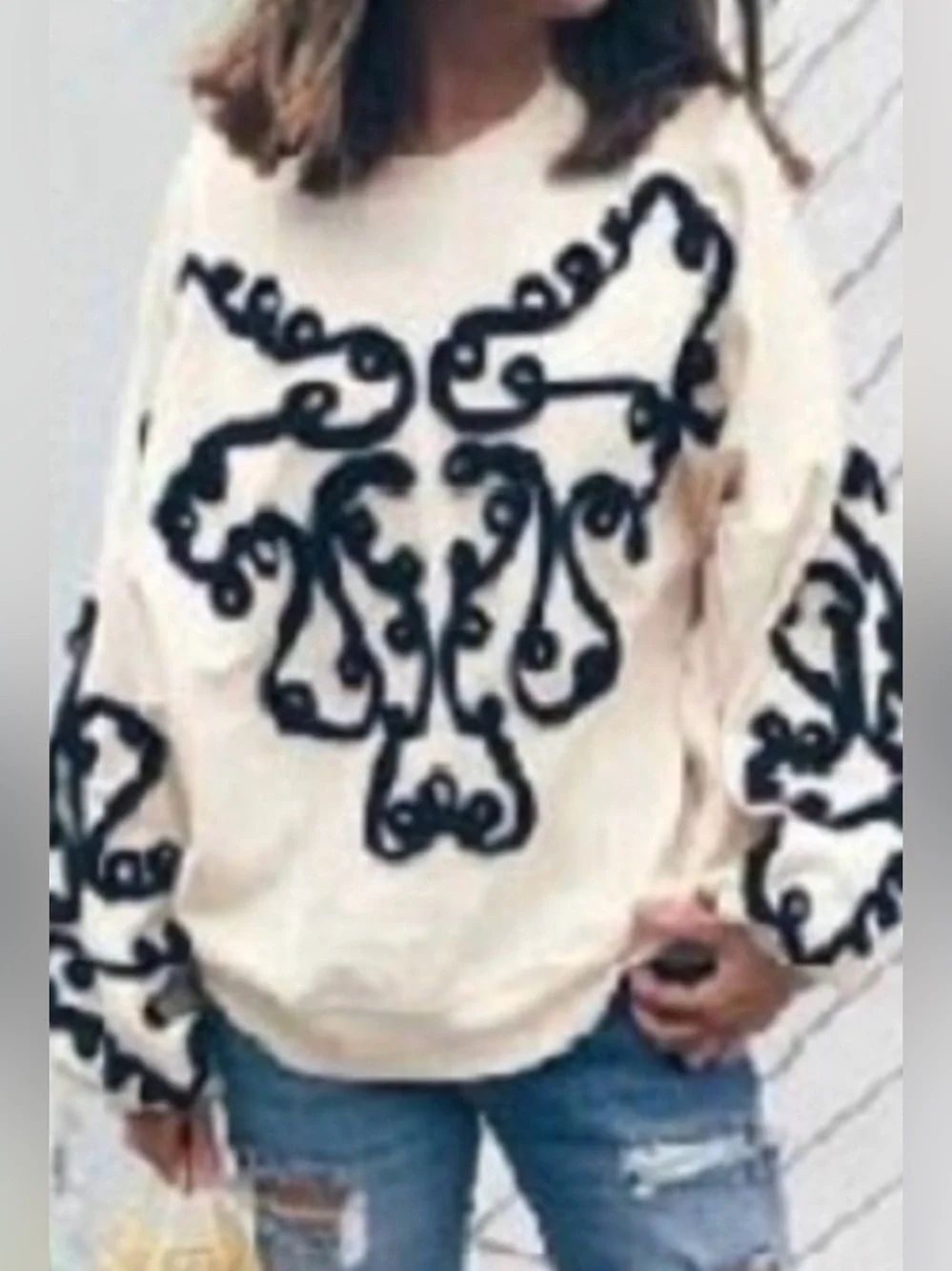 ZARA cream sweatshirt with black ribbon design M